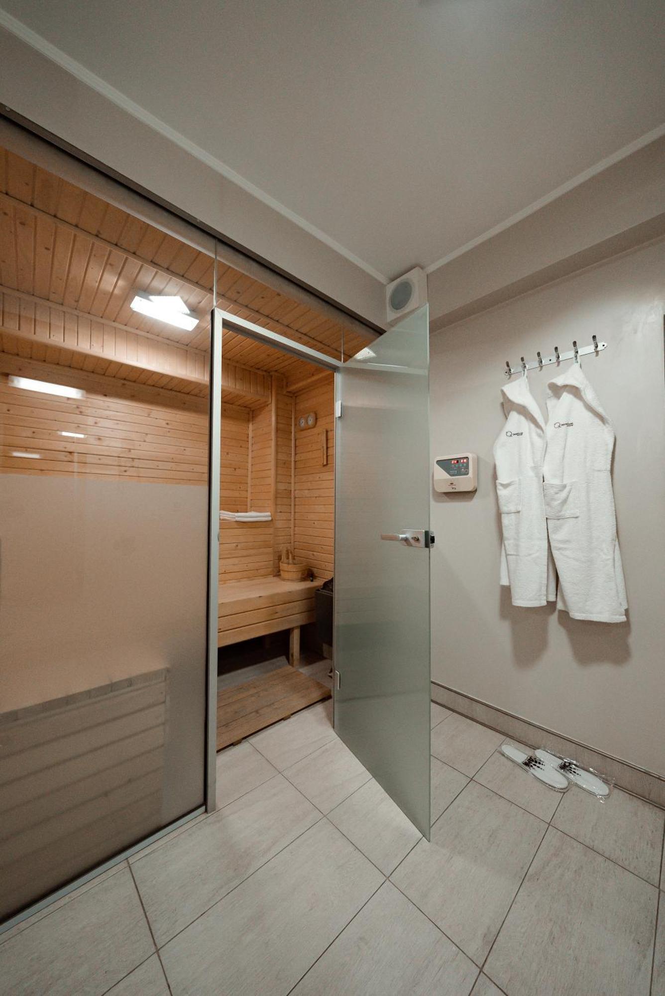 Hotel Quantum House Vatra Dornei Zewnętrze zdjęcie