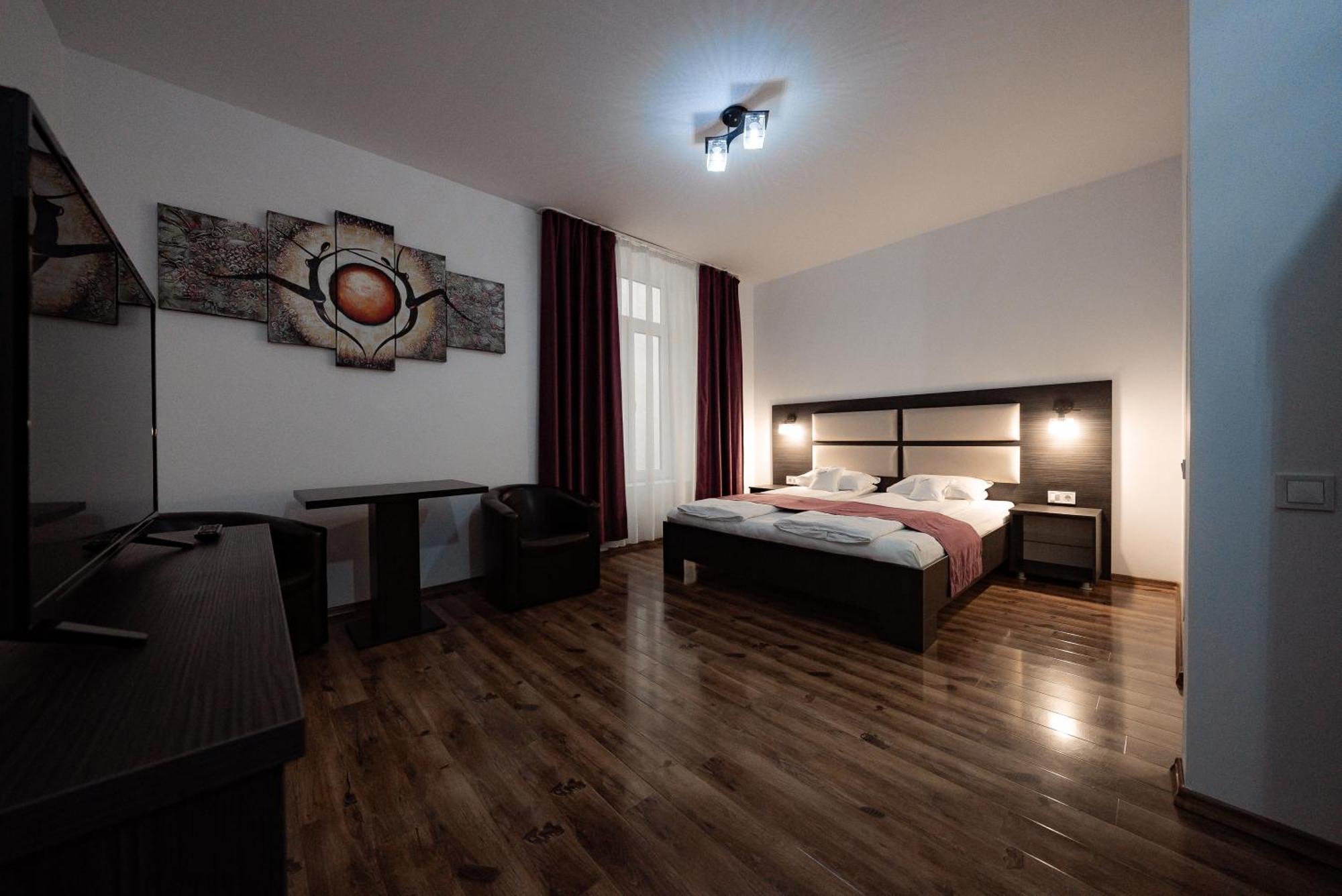 Hotel Quantum House Vatra Dornei Zewnętrze zdjęcie