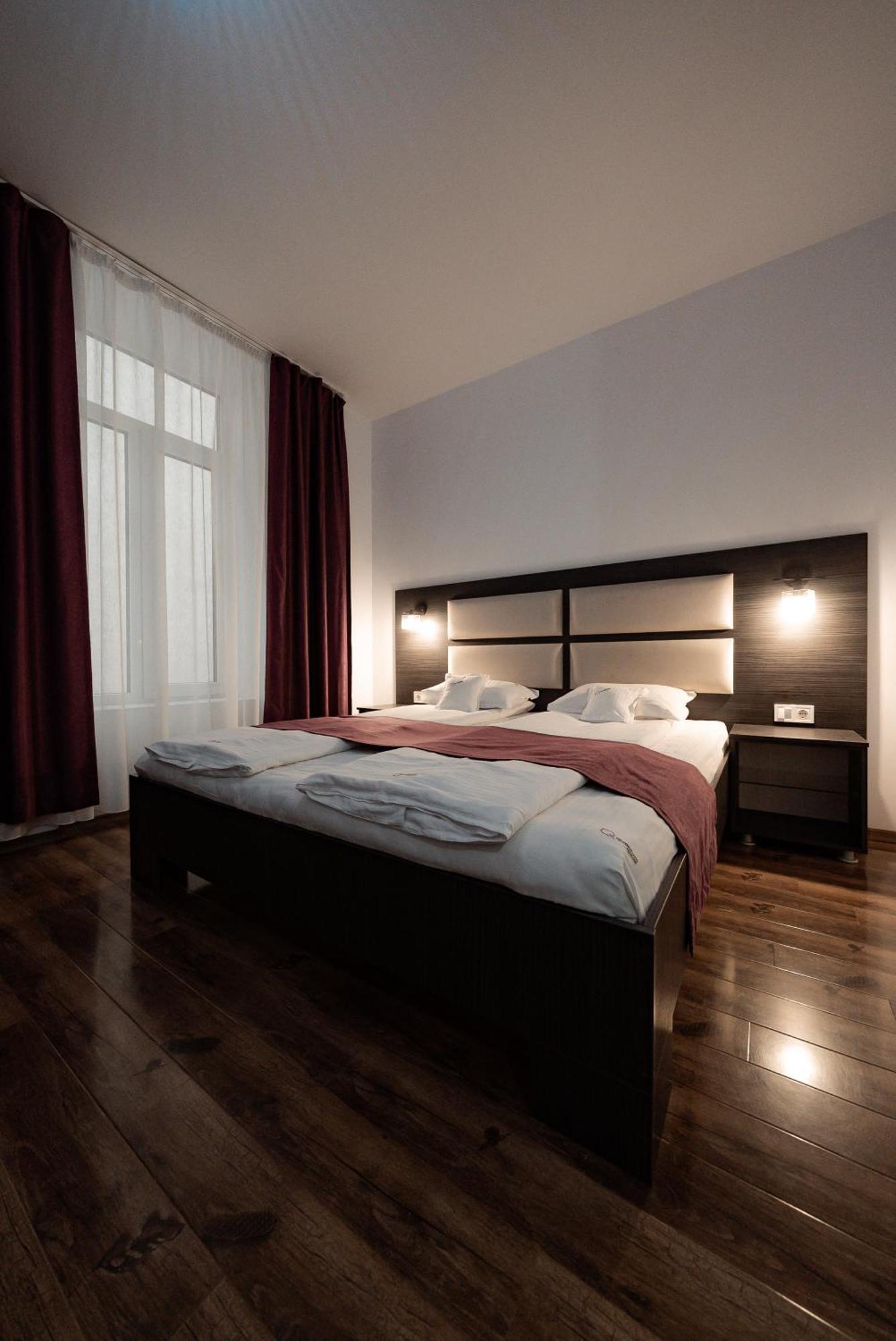 Hotel Quantum House Vatra Dornei Zewnętrze zdjęcie