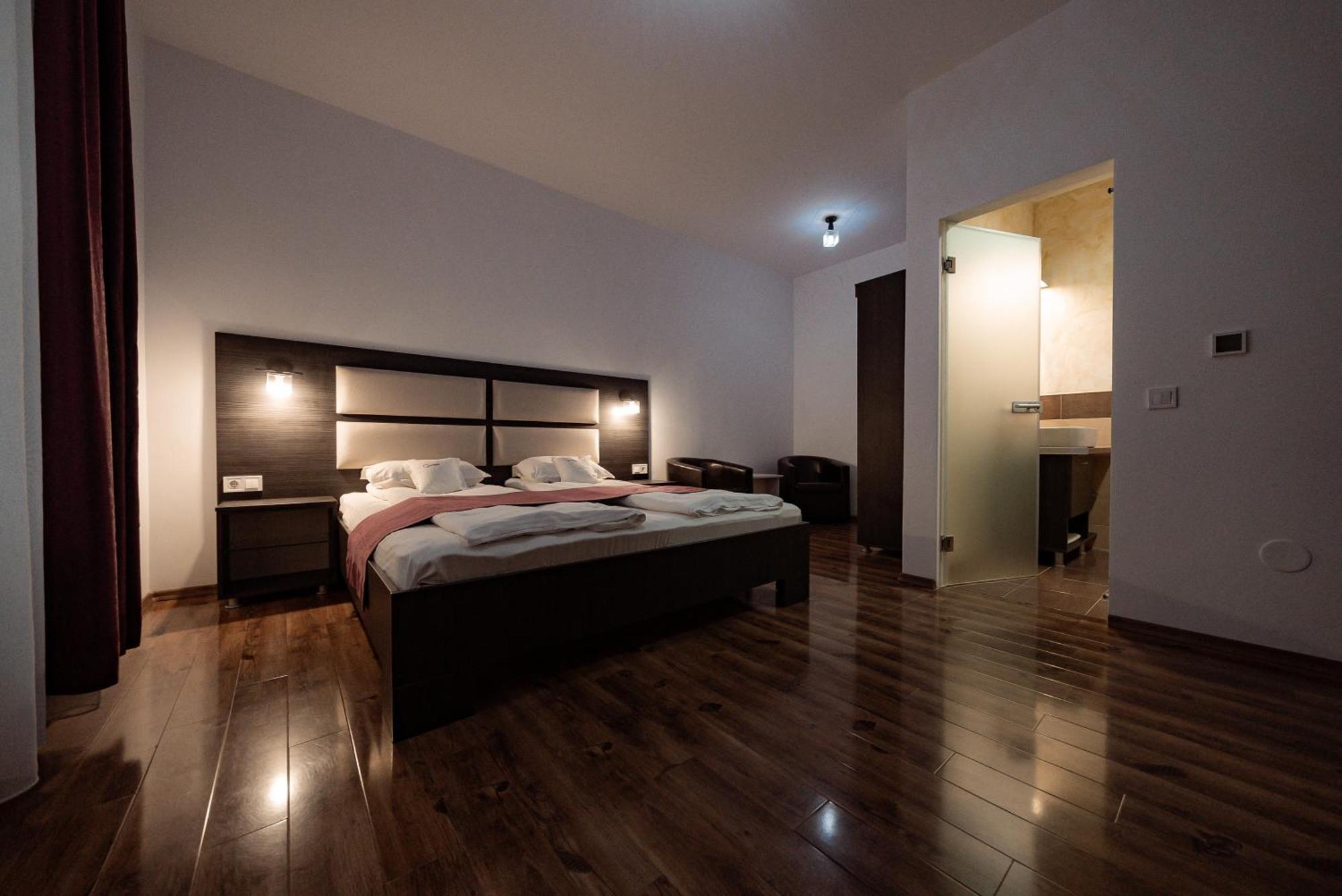 Hotel Quantum House Vatra Dornei Zewnętrze zdjęcie