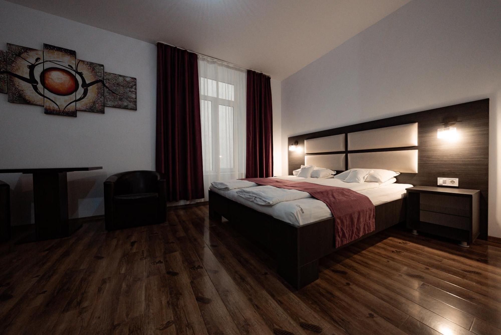 Hotel Quantum House Vatra Dornei Zewnętrze zdjęcie