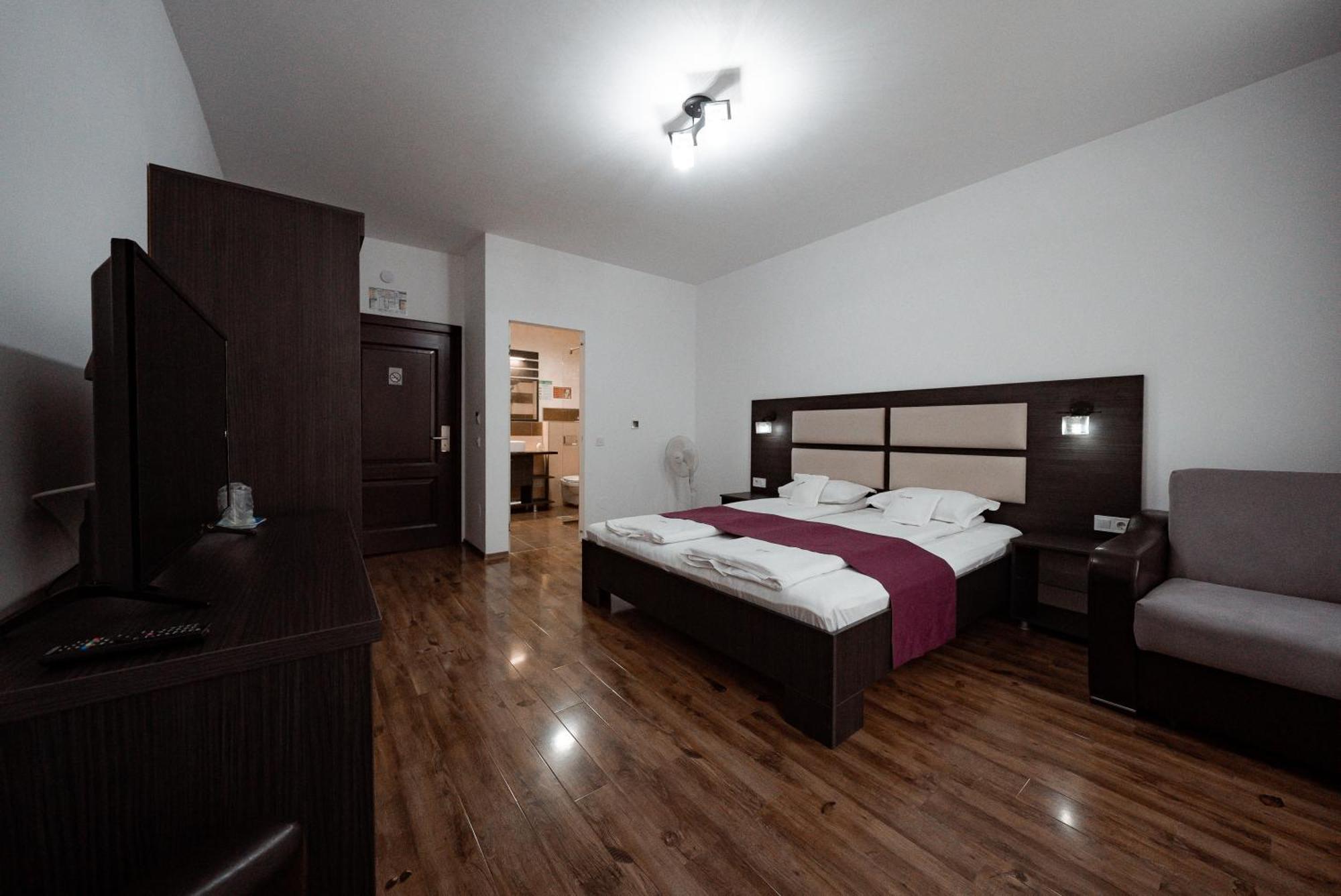 Hotel Quantum House Vatra Dornei Zewnętrze zdjęcie
