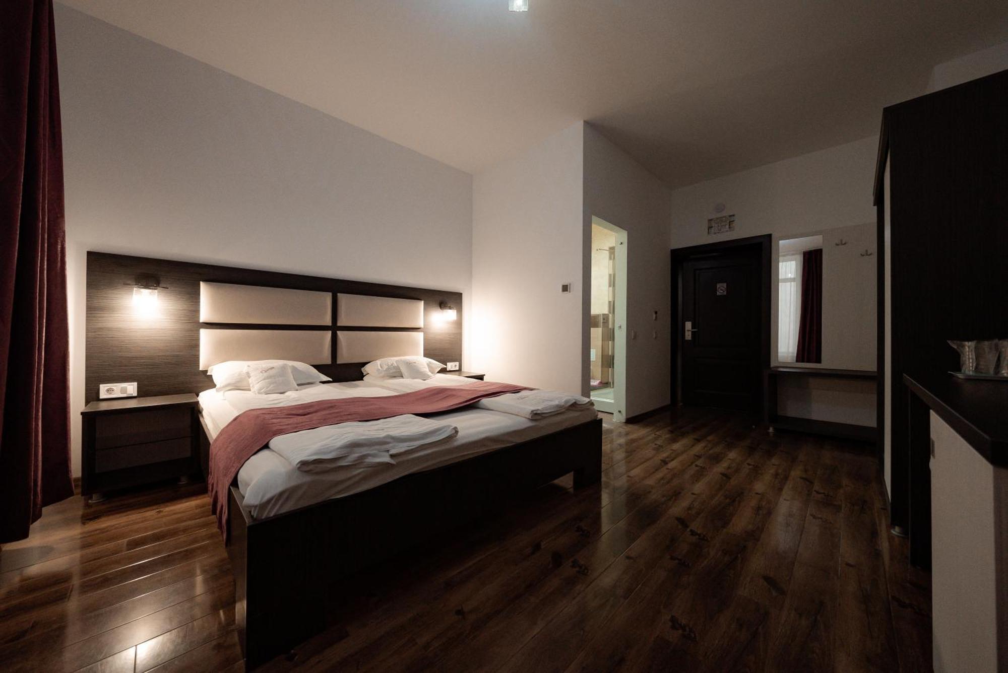 Hotel Quantum House Vatra Dornei Zewnętrze zdjęcie