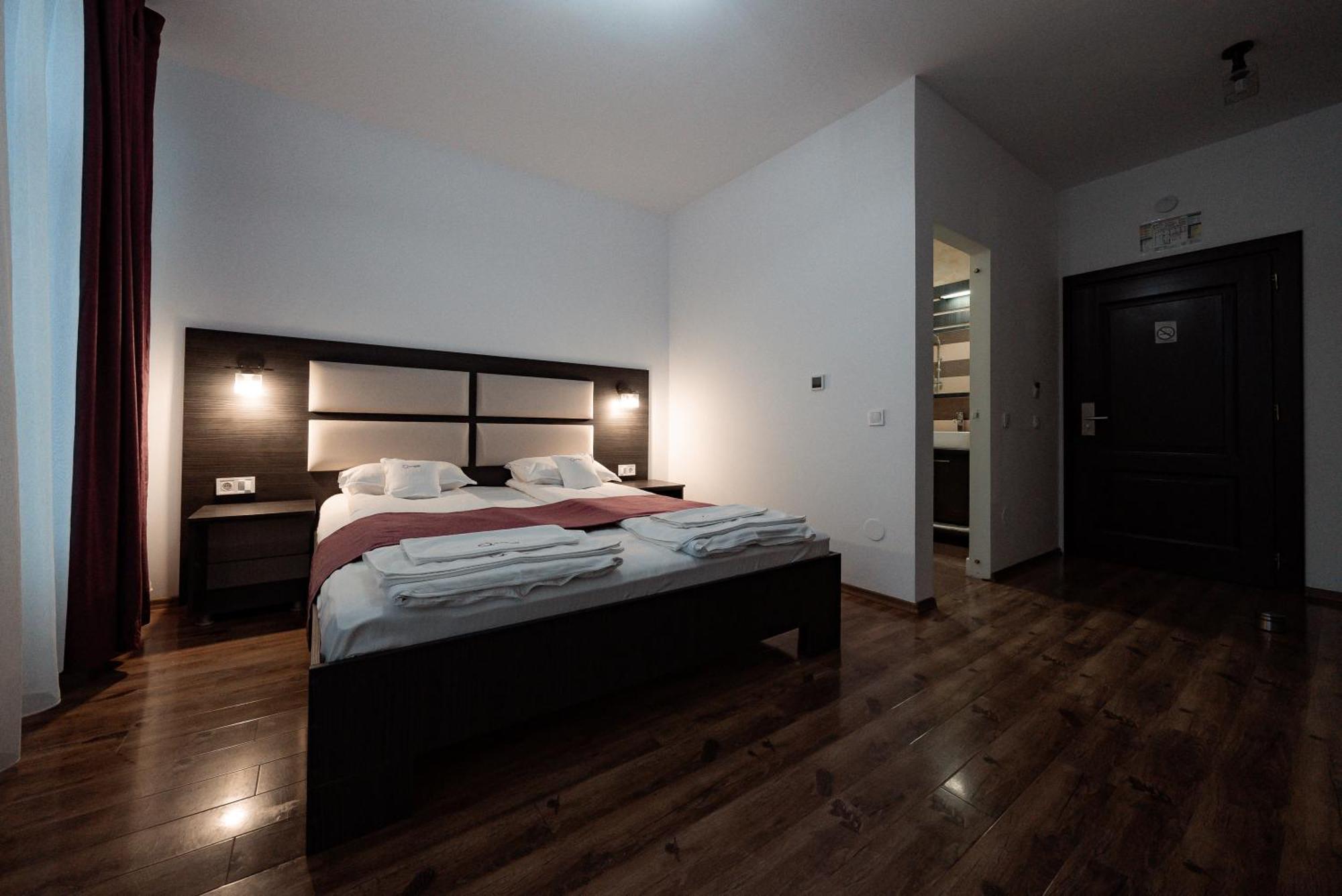 Hotel Quantum House Vatra Dornei Zewnętrze zdjęcie