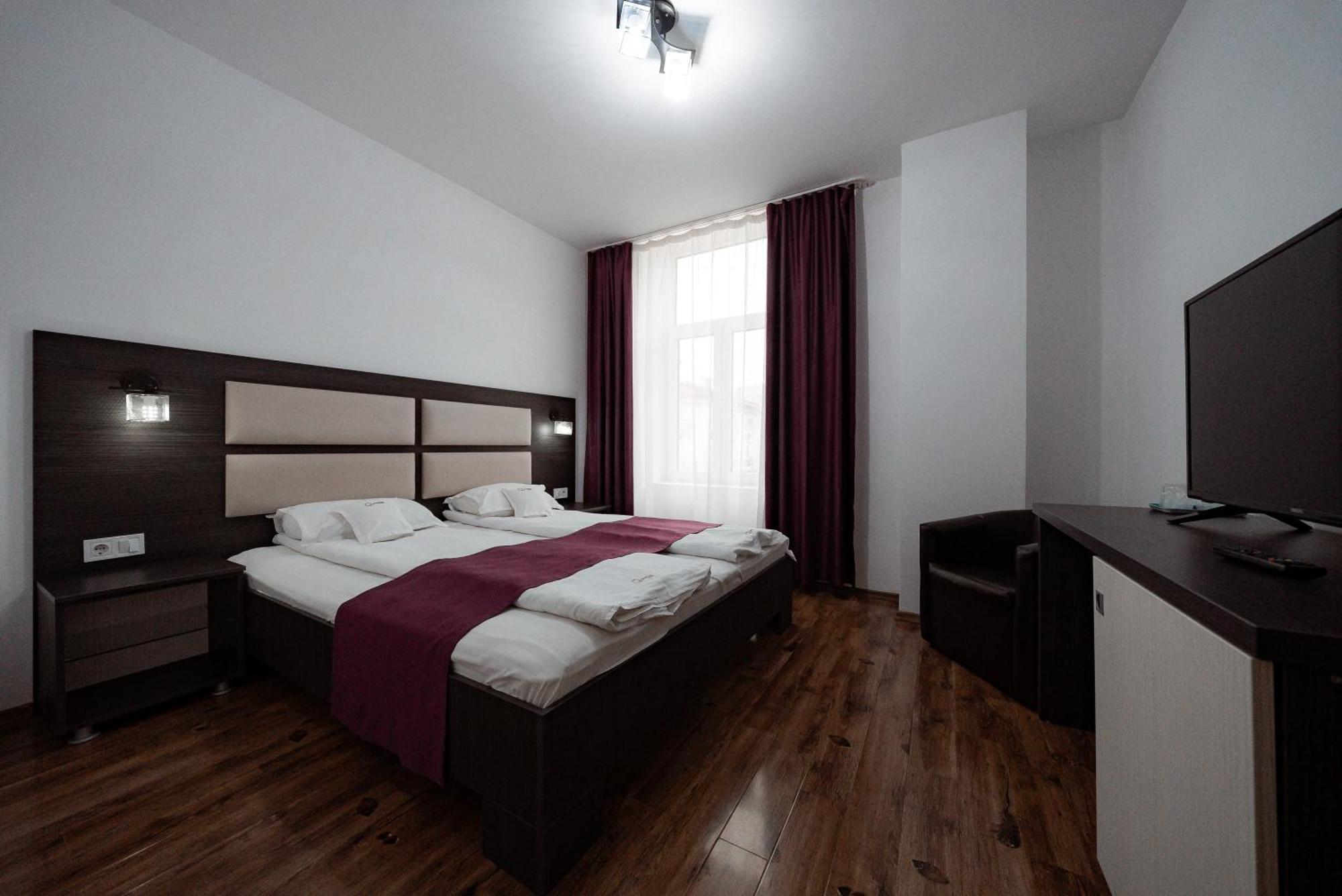 Hotel Quantum House Vatra Dornei Zewnętrze zdjęcie
